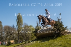 Auf Geht's Fraeulein Hummel Ann-Catrin BIERLEIN