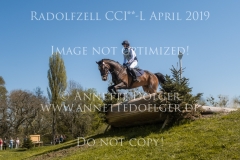 Auf Geht's Fraeulein Hummel Ann-Catrin BIERLEIN