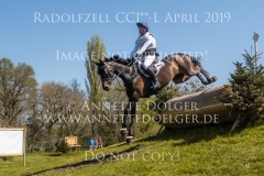 Faye Fuellgraebe Goldenes Reitanzeichen Radolfzell 2019