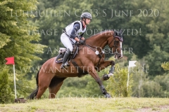 Amande de B'Néville Julia KRAJEWSKI