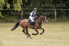 Amande de B'Néville Julia KRAJEWSKI