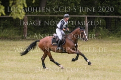 Amande de B'Néville Julia KRAJEWSKI