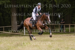 Amande de B'Néville Julia KRAJEWSKI