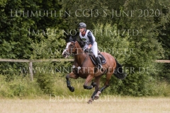 Amande de B'Néville Julia KRAJEWSKI