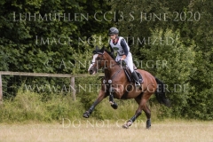 Amande de B'Néville Julia KRAJEWSKI