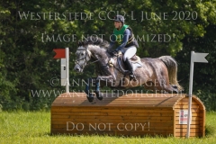 Geke Equigrip's Levinio Hanna KNUEPPEL