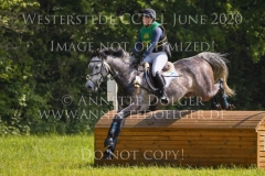 Geke Equigrip's Levinio Hanna KNUEPPEL