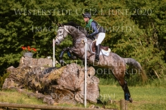 Geke Equigrip's Levinio Hanna KNUEPPEL