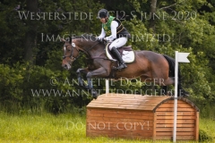 Gretchen V Jana LEHMKUHL