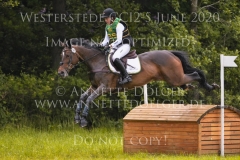 Gretchen V Jana LEHMKUHL