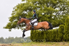 Uptown Queen Nina FRENKEL