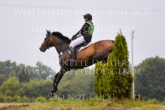 Nikko Brown Johanna ZANTOP