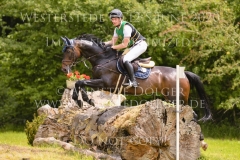 Franky Four Fingers Jakob Binder STRUCK