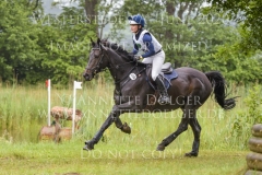 Grandia 16 Hannah BAUMANN