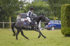 Baroness III Juliane BARTH