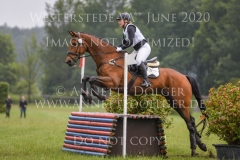 Don Junior Melina BEHRENS