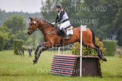 Don Junior Melina BEHRENS