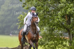 Cushy-Jolie Sophie-Charlott BUSCHERMOEHLE