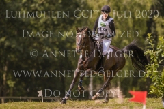 Ucella 6 Anna VON BEAUVAIS