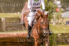 Donna Lena MV Emily ROBERG