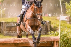 Dash of Milk Mia MUELLER-RUCHHOLTZ