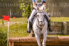 Ideal Rebel Caroline SUHR