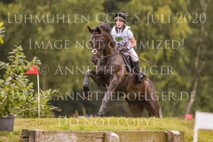 Exclusive Sophia ROESSEL