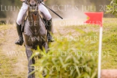 Franky Four Fingers Jakob Binder STRUCK