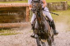 Franky Four Fingers Jakob Binder STRUCK