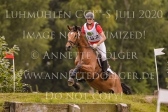 Mabella D Nike DENKER