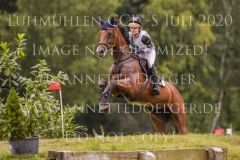 Halle Berry 6 Malou Zoe TOLXDORF