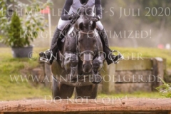 Baroness III Juliane BARTH