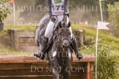 Baroness III Juliane BARTH