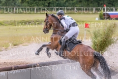 Coco Maurice 2 Greta BUSACKER