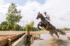 Moonlight Dance S Jakob Binder STRUCK