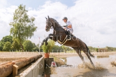 Moonlight Dance S Jakob Binder STRUCK