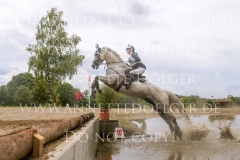 Hulingshof's Jogi Tabea HOELSCHER