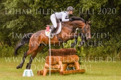 Crimson Reef Sadie BUCHENAU