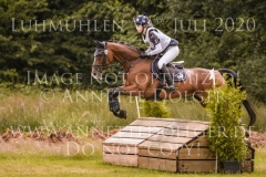 Lariostea H Viktoria WEYERS