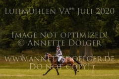 Lariostea H Viktoria WEYERS