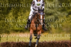 Lariostea H Viktoria WEYERS