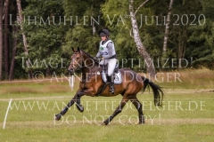 Campione de Lux Kira MEYER