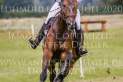 Campione de Lux Kira MEYER