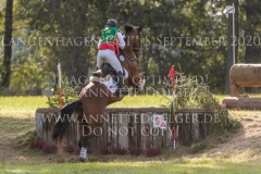 Rousseaus Mademoiselle Lisa HOPSTER