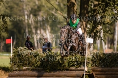 Baroness III Juliane BARTH