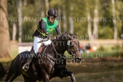 Baroness III Juliane BARTH