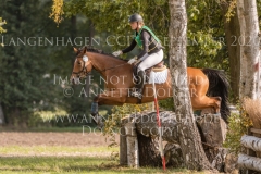 Mabella D Nike DENKER