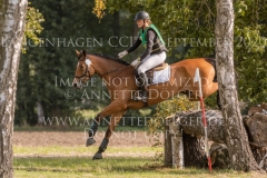 Mabella D Nike DENKER