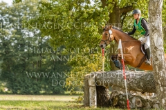 Mabella D Nike DENKER