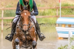 Carismo 22 Hanna KNUEPPEL